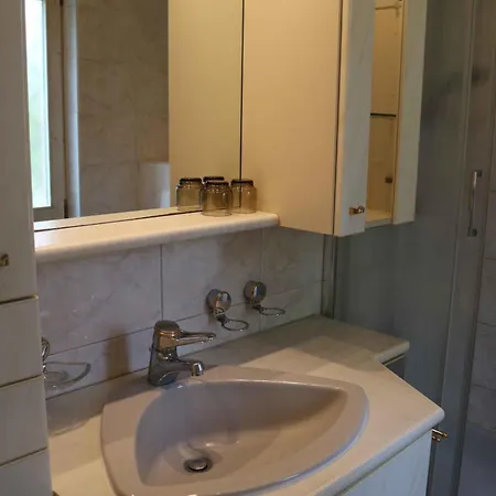 Apartment With Pool In Bardolino-gardasee 57775